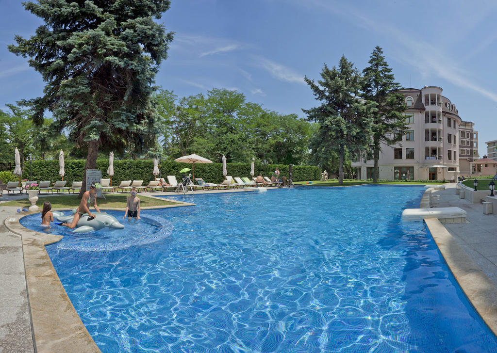 Purple Star Apartments Saints Constantine and Helena Bagian luar foto