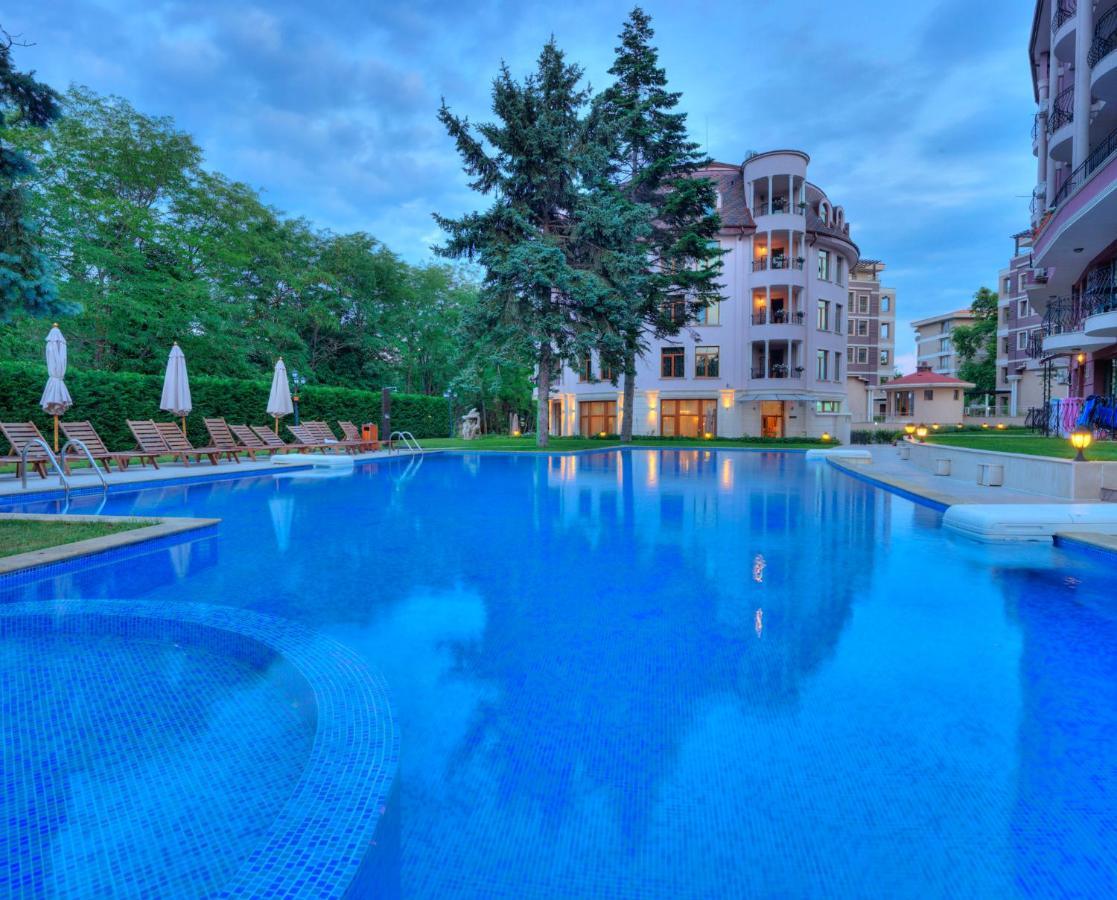 Purple Star Apartments Saints Constantine and Helena Bagian luar foto